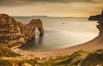 Stonehenge, Glastonbury, Bath & the South West Coast – 3 day tour